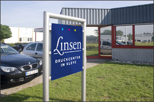 Au&szlig;enansicht des Firmengeb&auml;udes in Kleve